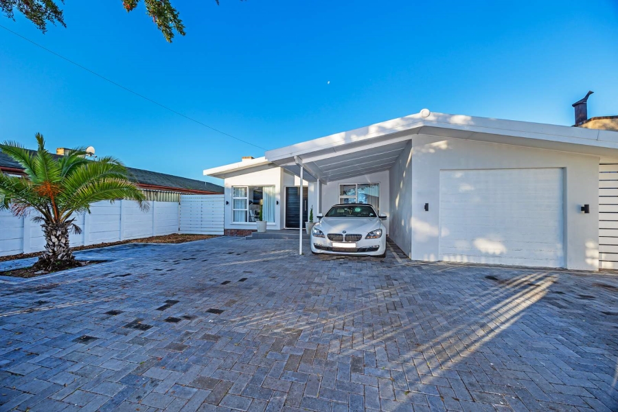 4 Bedroom Property for Sale in Townsend Estate Western Cape